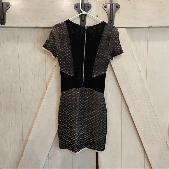 rag & bone Zip Down Black Sleek Fitted Dress XS - Picture 5 of 7